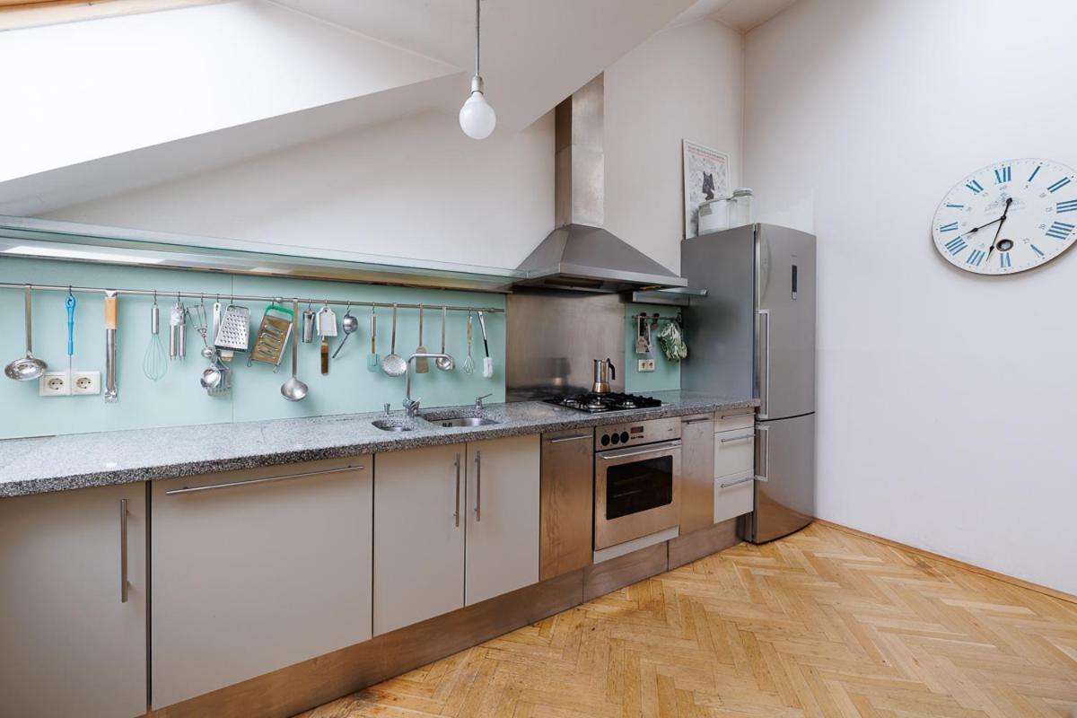 Luxury Loft Retreat By Jr * Wien